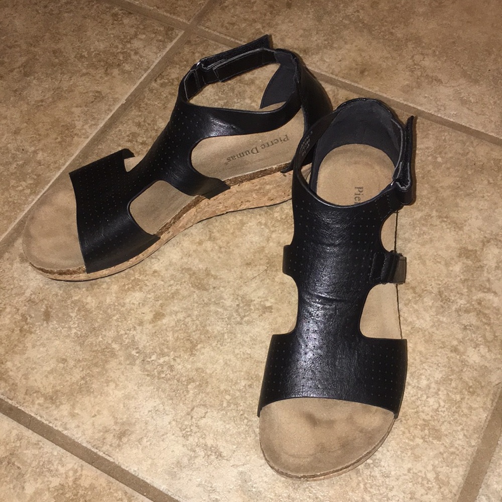 💥💥Pierre Dumas Wedges💥💥